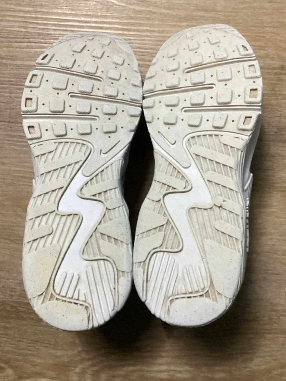 Nike Air Max Excee Athletic Running Shoes Unisex